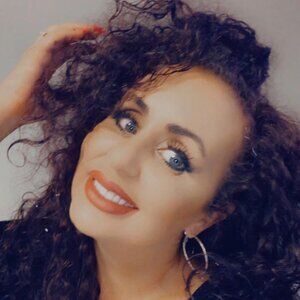 Meet your Posher, Sonya